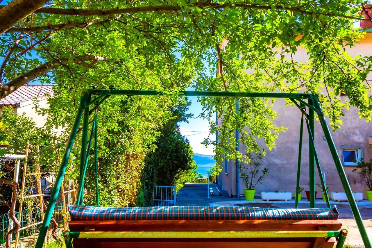 Vacation Home Grill & Chill With 350M2 Garden With Bbq Novi Vinodolski Apartment